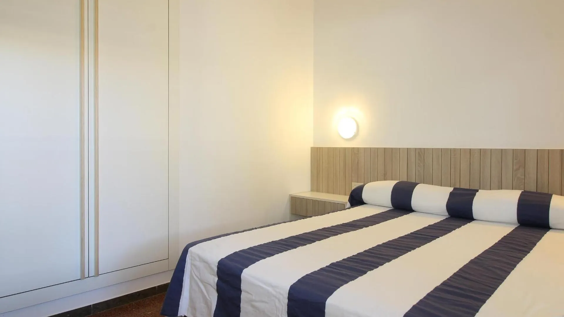 Casa Con Jardin A 100M De La Playa De La Farella, Wifi Y Garaje Privado - Es-228-175 Villa Llança 0*,